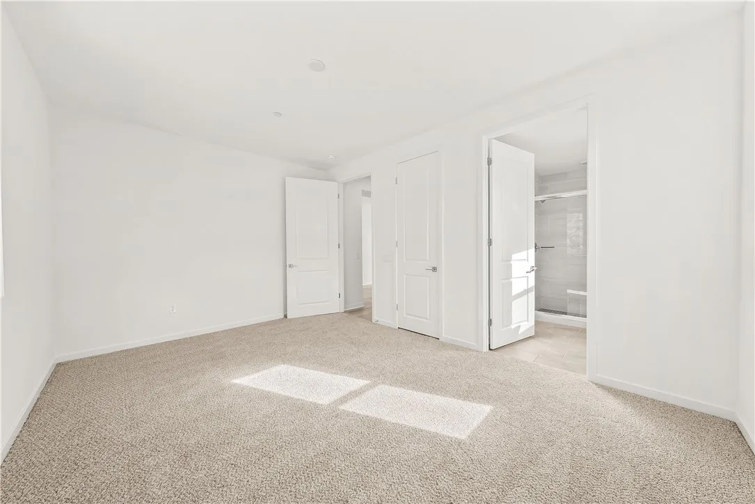 30140 Crestline Court, Castaic, California 91384 home-pic-13